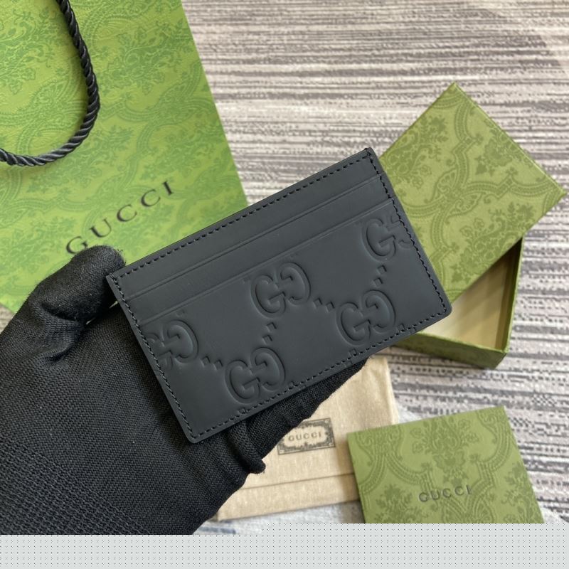 G*u*i wallets & purse